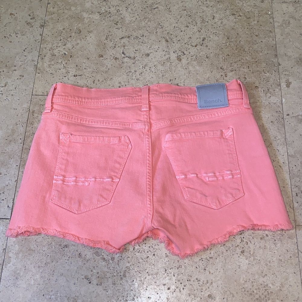 Bench Shorts - Picture 3 of 8